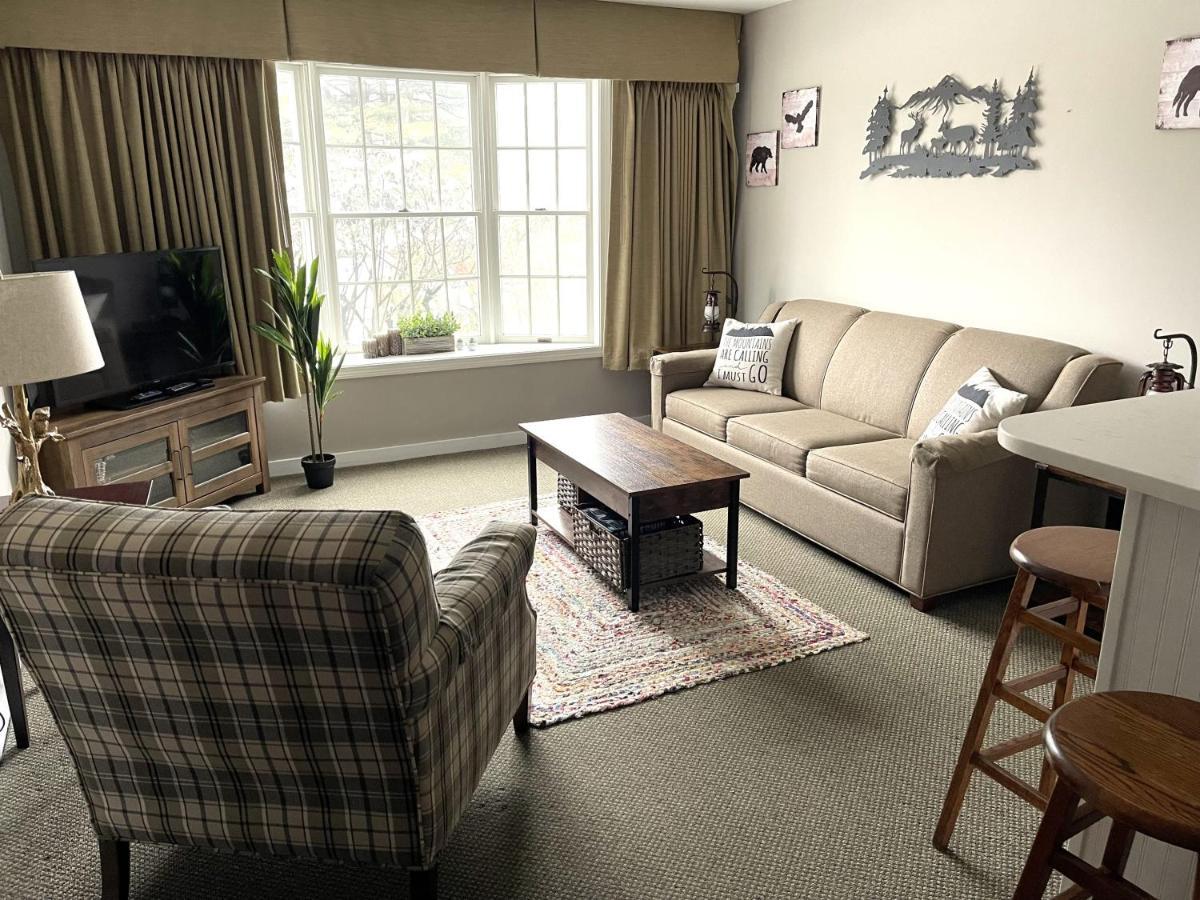 Deluxe Ski On Off 1Br Suite Sleeps 4 On Jiminy Mtn Hancock Exterior photo
