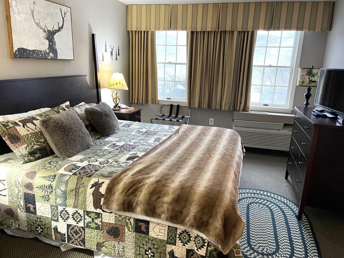 Deluxe Ski On Off 1Br Suite Sleeps 4 On Jiminy Mtn Hancock Exterior photo